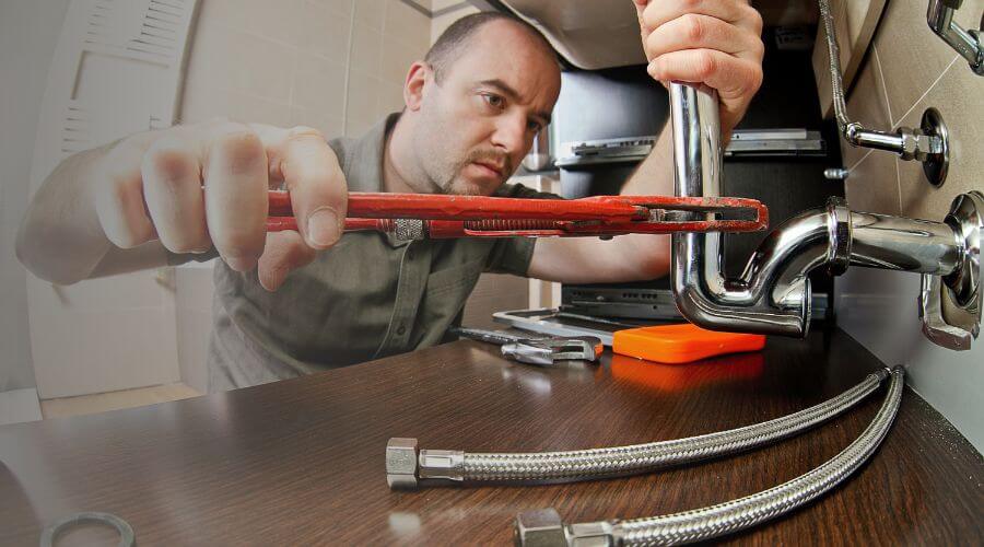 Expert burst pipe repair services in Cressey, CA